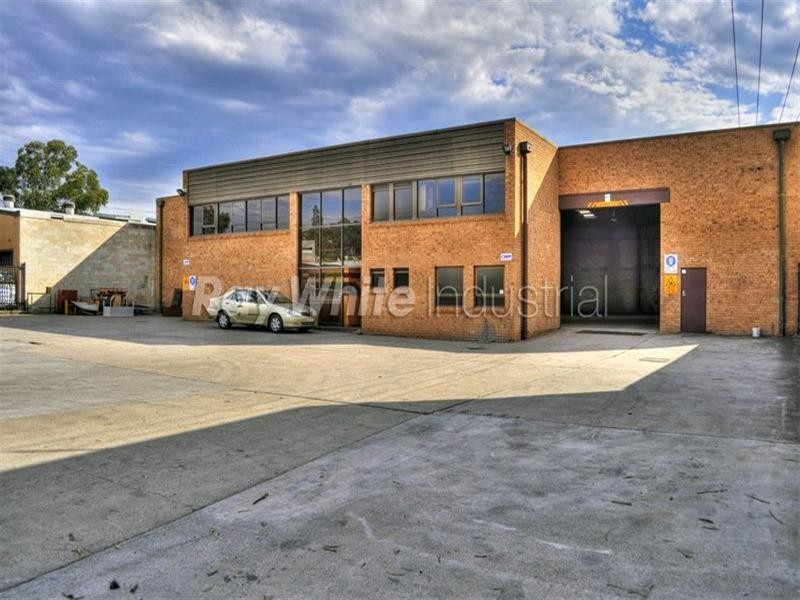 4 Powdrill Road, Prestons NSW 2170