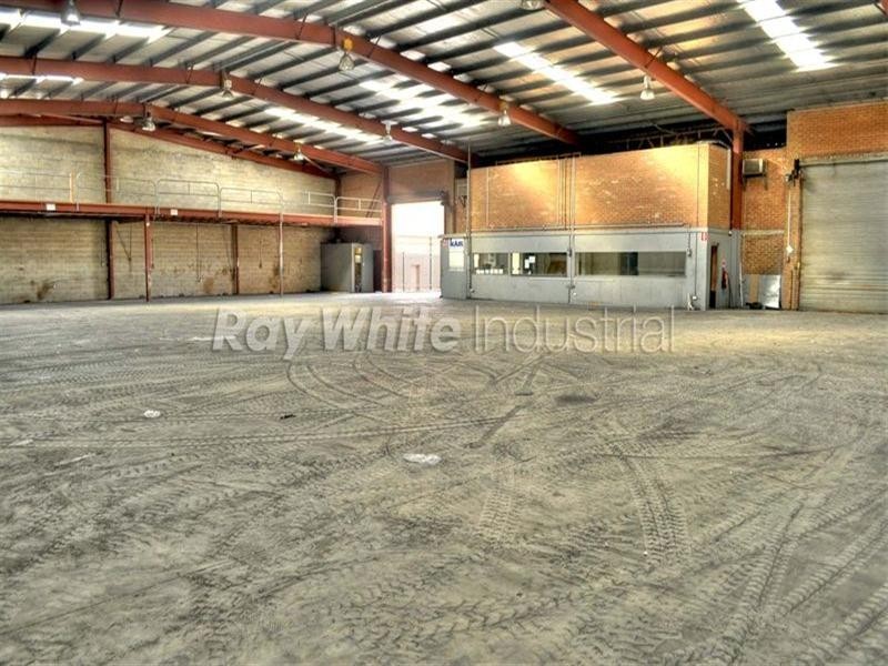 4 Powdrill Road, Prestons NSW 2170