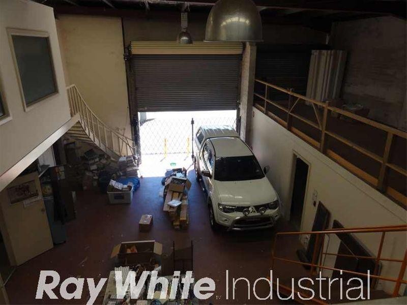 10 Clevedon Street, Botany NSW 2019