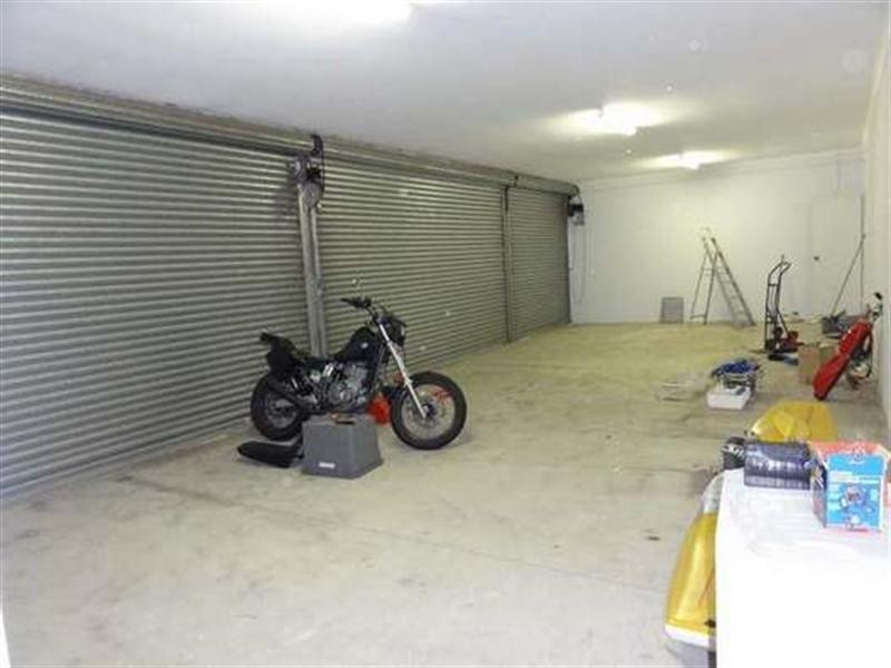 33 Barry Avenue Mortdale, Peakhurst NSW 2210