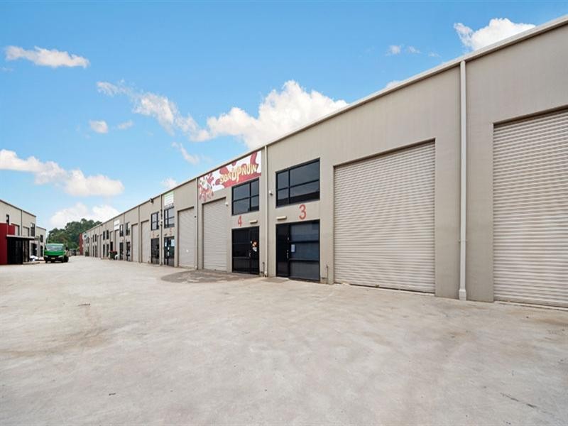 3/3 Kelso Crescent, Moorebank NSW 2170