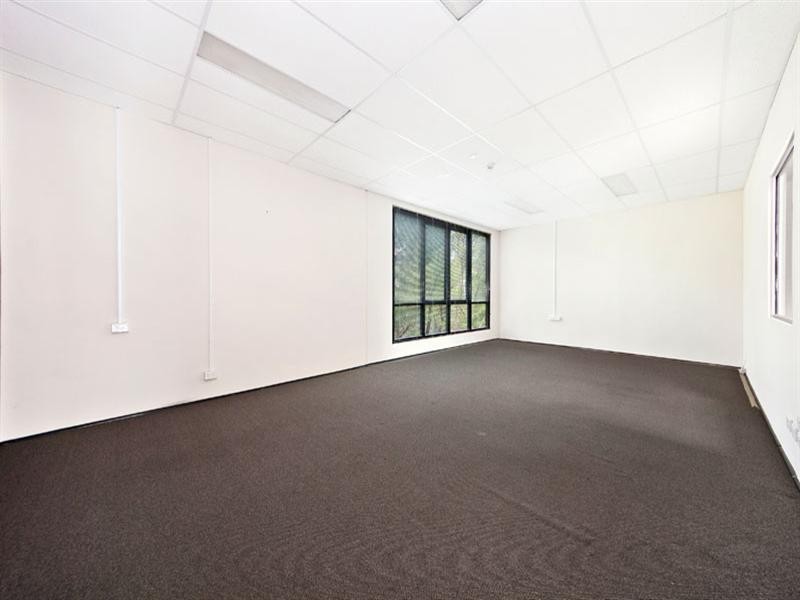 3/3 Kelso Crescent, Moorebank NSW 2170