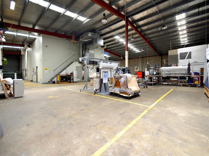 9 Garema Circuit, Kingsgrove NSW 2208