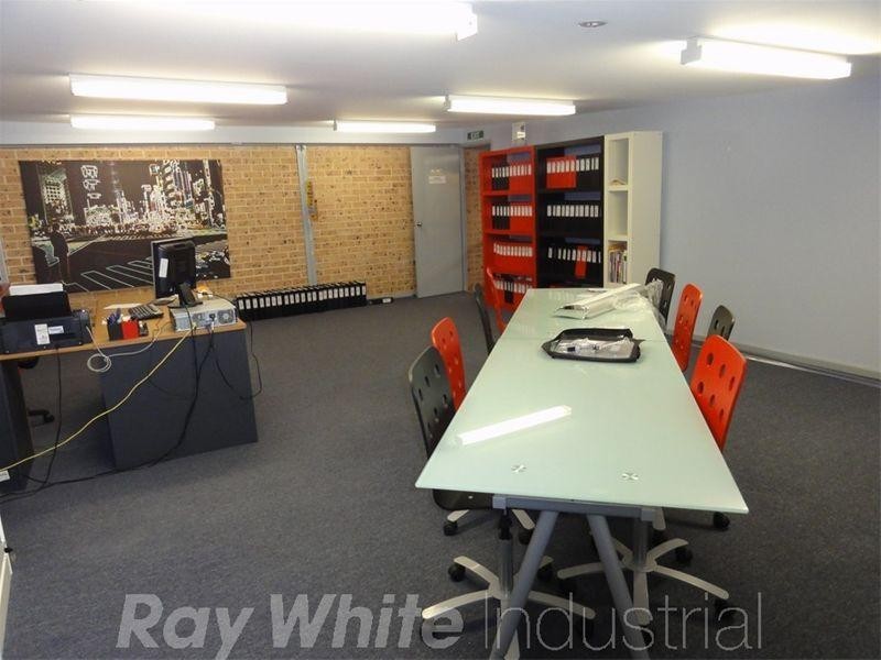 Level 1 134 Beaconsfield Road, Revesby NSW 2212