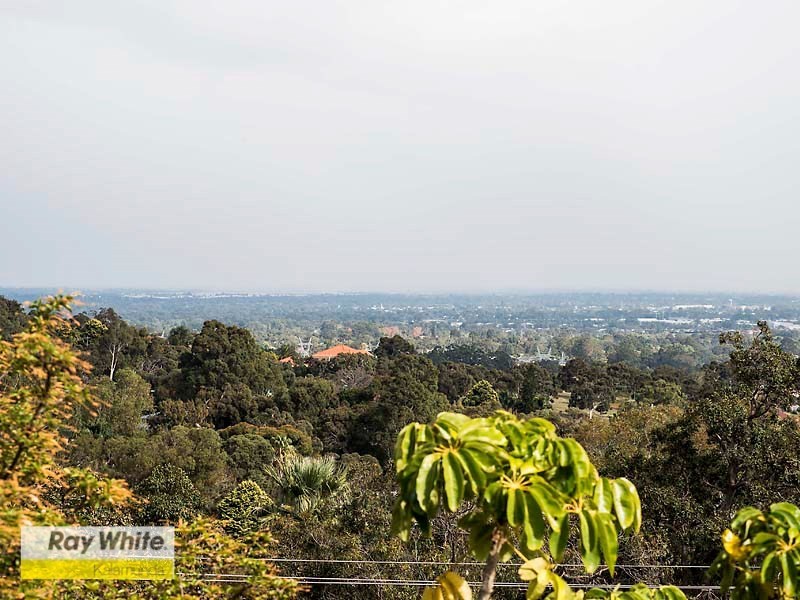 3 Hillside Crescent, Gooseberry Hill WA 6076