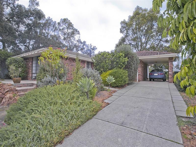 14 Anthony Street, Lesmurdie WA 6076