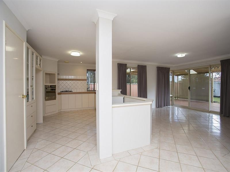 12 Milner Road, High Wycombe WA 6057