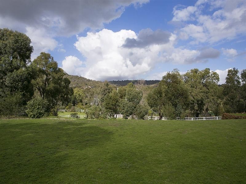 228 Holmes Road, Forrestfield WA 6058