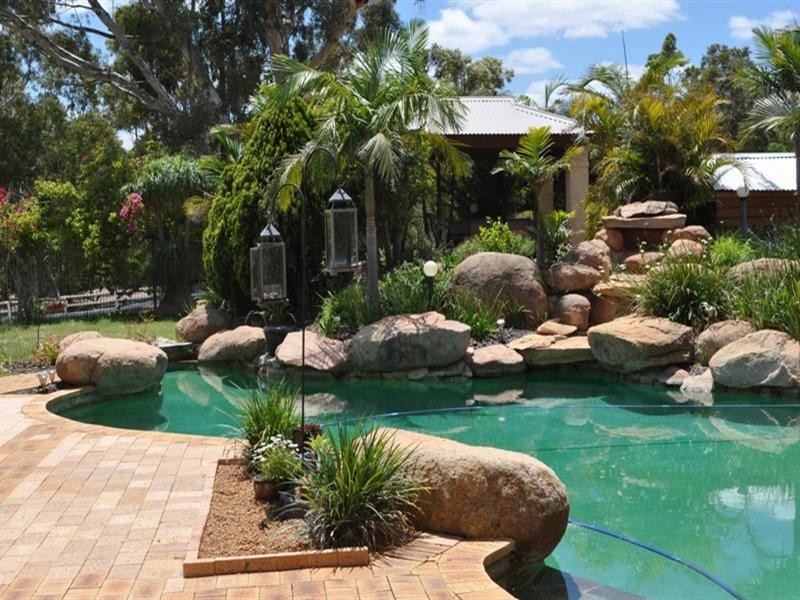 228 Holmes Road, Forrestfield WA 6058