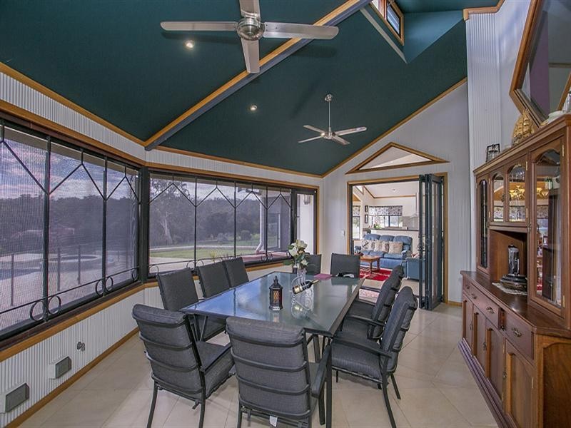 165 Ridge Hill Road, Gooseberry Hill WA 6076