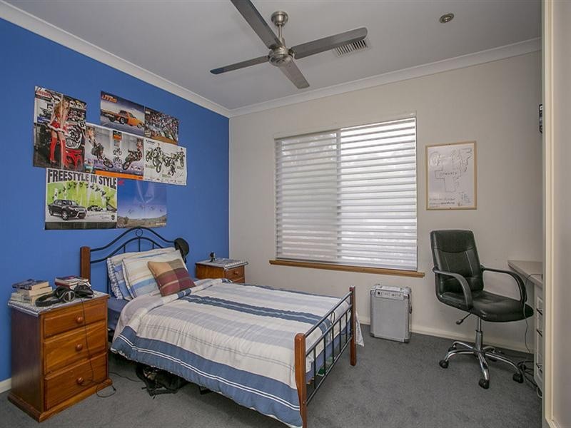 165 Ridge Hill Road, Gooseberry Hill WA 6076