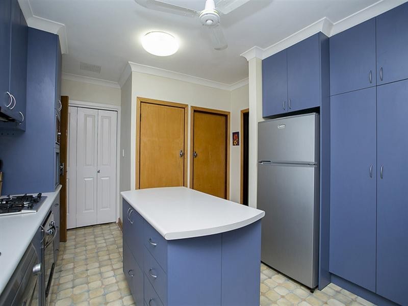 15 Lindsay Street, Kalamunda WA 6076