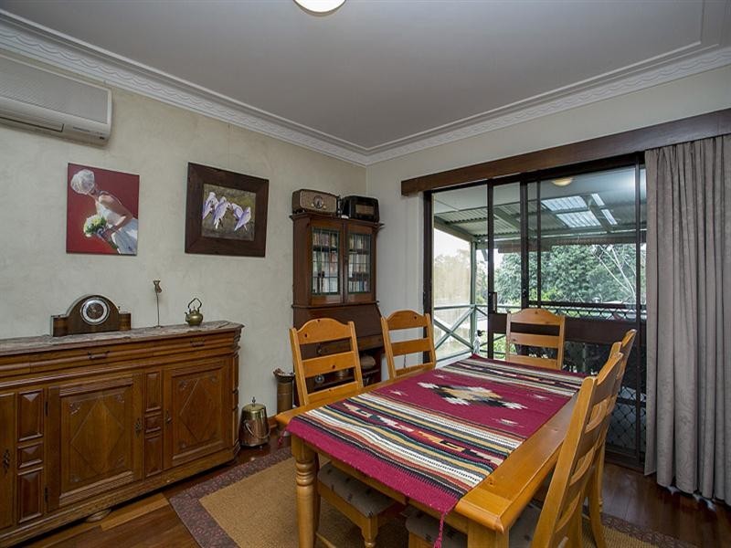 15 Lindsay Street, Kalamunda WA 6076