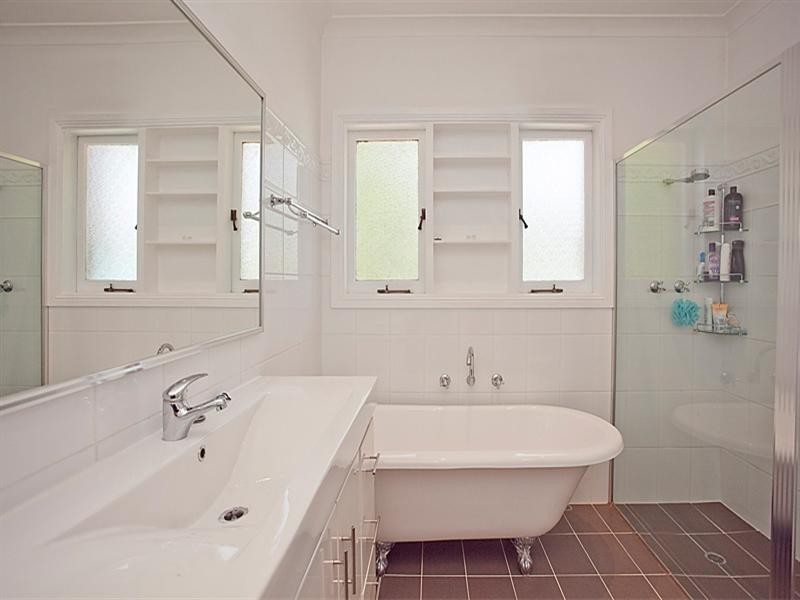 5 Seaview Terrace, Kalamunda WA 6076