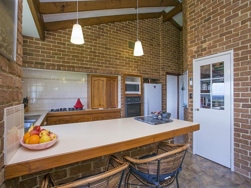 44 Honey Road, Forrestfield WA 6058