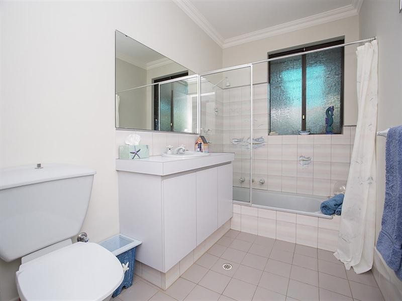 44 Honey Road, Forrestfield WA 6058