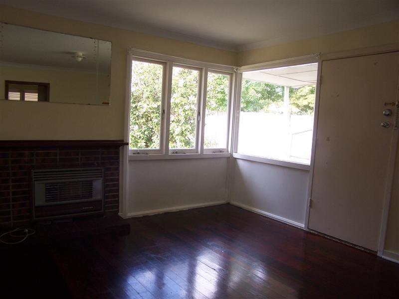 3 Mounthaven Street, Kalamunda WA 6076