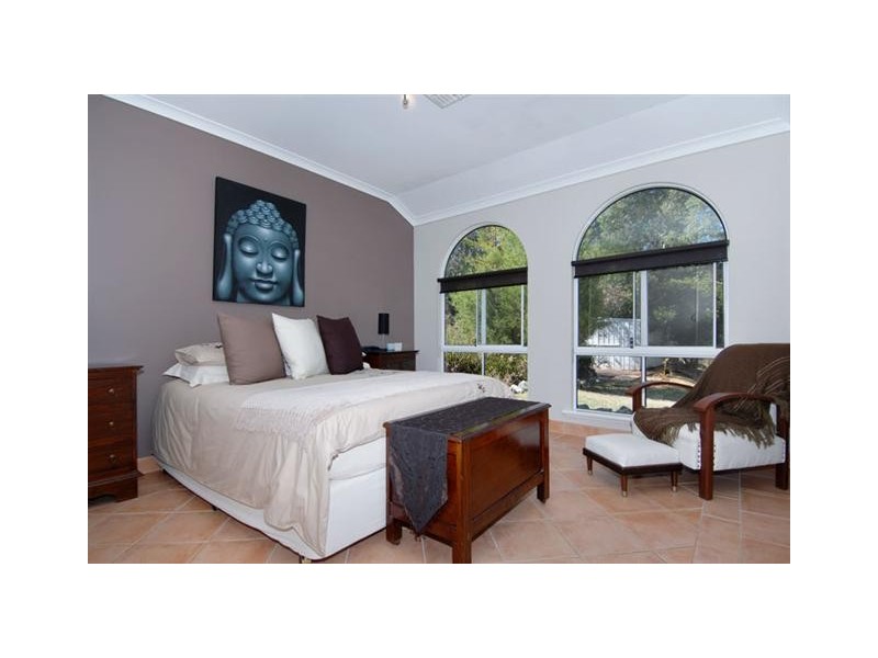 10 Labyrinth Close, Kelmscott WA 6111