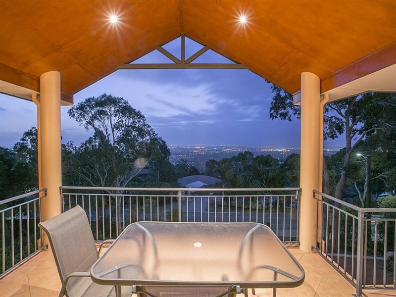 51 Lenori Road, Gooseberry Hill WA 6076