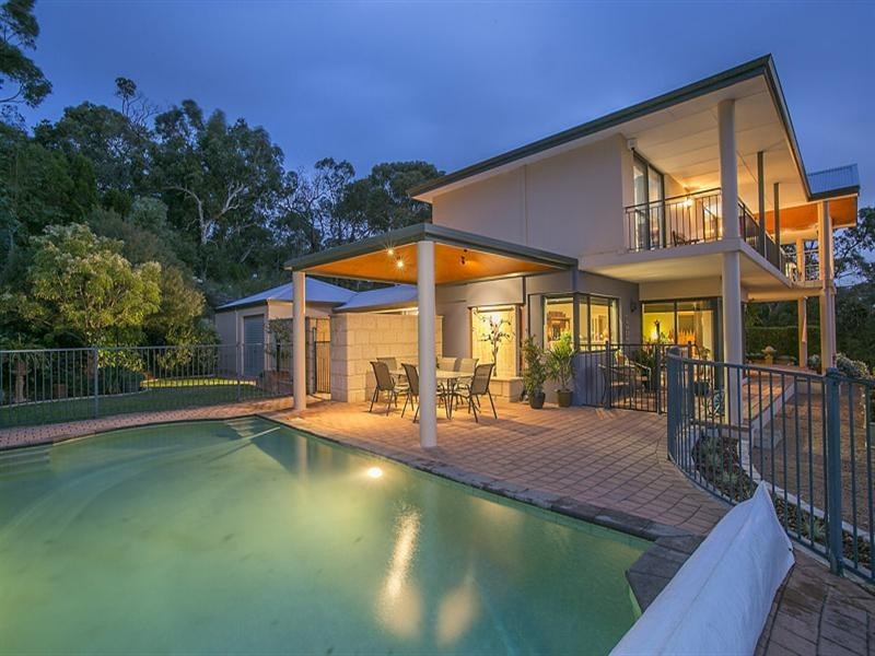 51 Lenori Road, Gooseberry Hill WA 6076