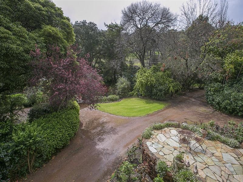 83 Merrivale Road, Pickering Brook WA 6076