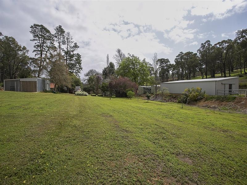 83 Merrivale Road, Pickering Brook WA 6076