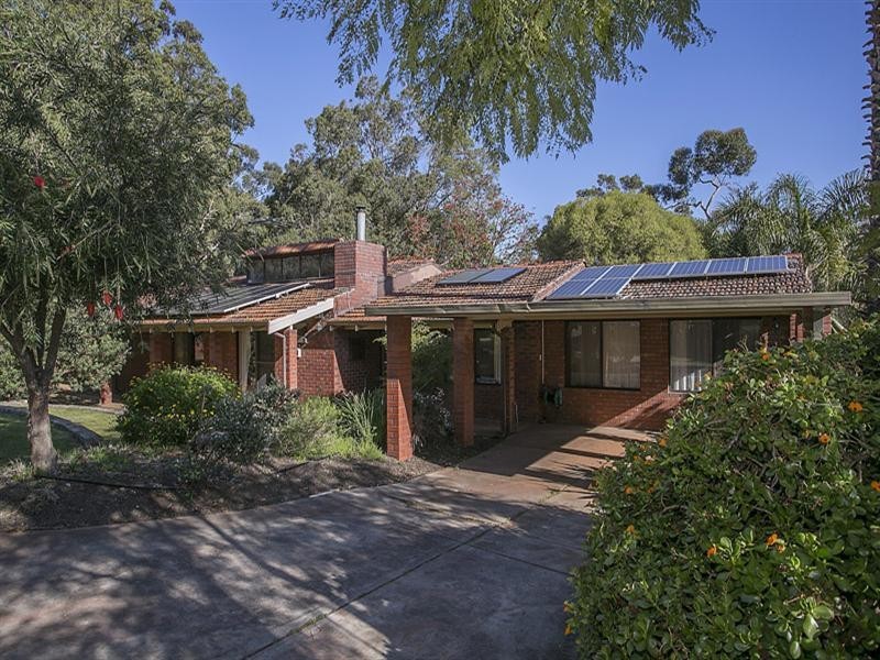 235 Grove Road, Lesmurdie WA 6076