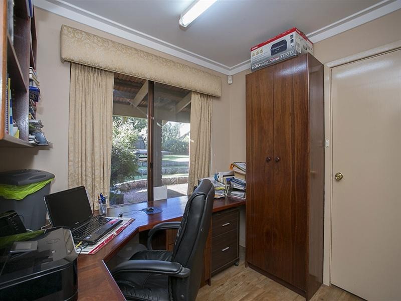 235 Grove Road, Lesmurdie WA 6076