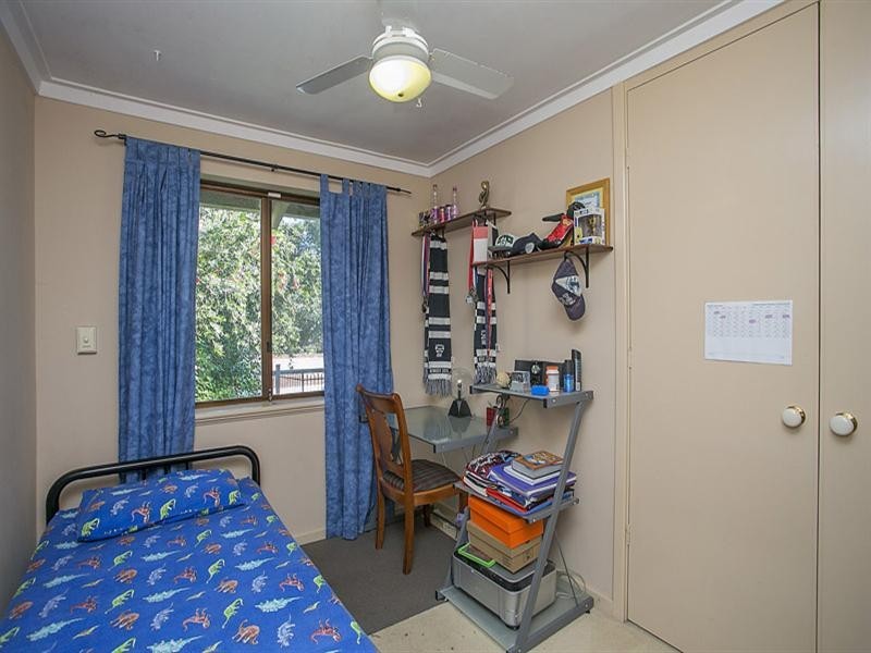 235 Grove Road, Lesmurdie WA 6076