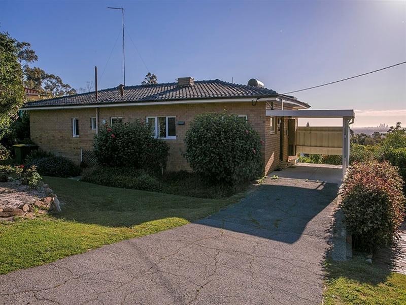 62 West Terrace, Kalamunda WA 6076