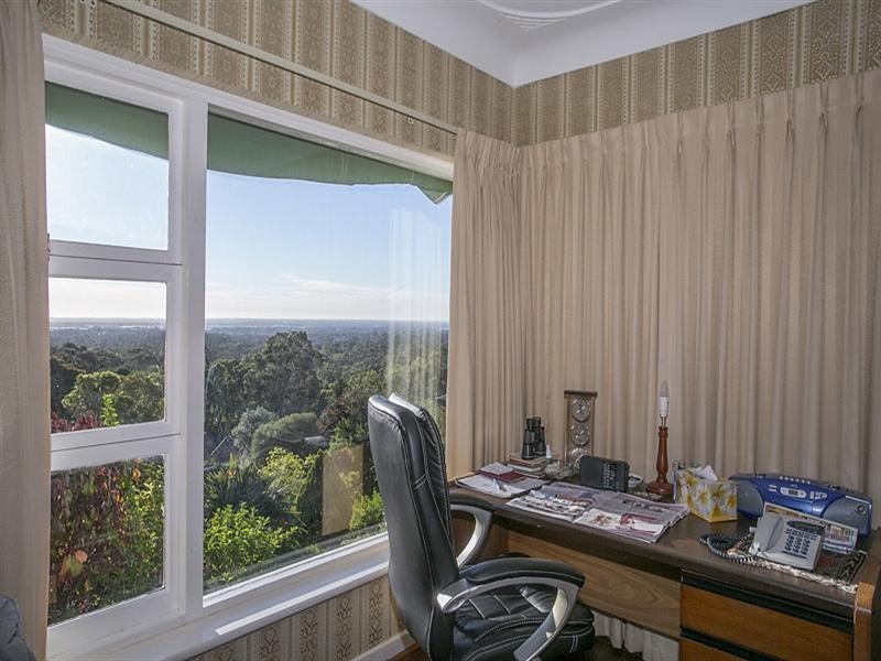 62 West Terrace, Kalamunda WA 6076