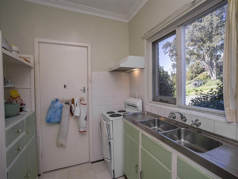 62 West Terrace, Kalamunda WA 6076