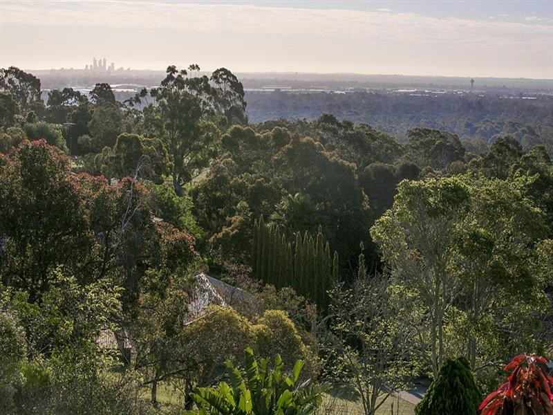 62 West Terrace, Kalamunda WA 6076