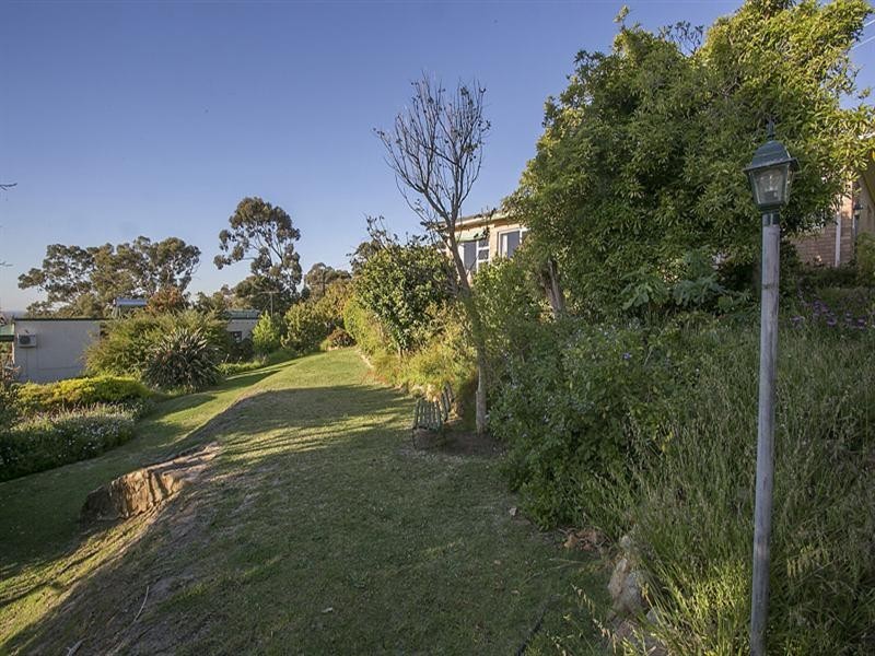 62 West Terrace, Kalamunda WA 6076