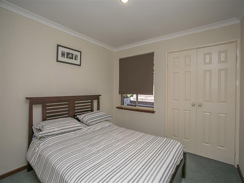 35 Palmateer Drive, Carmel WA 6076