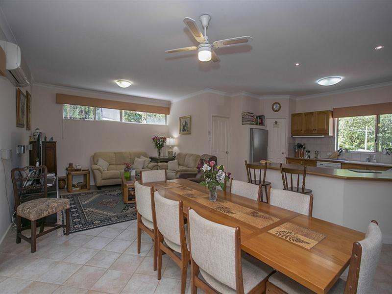 9 Davies Crescent, Gooseberry Hill WA 6076