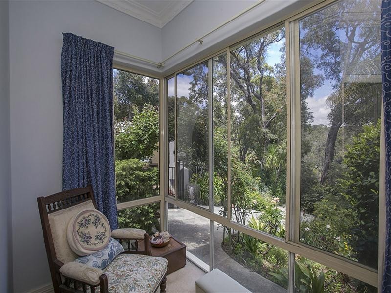 9 Davies Crescent, Gooseberry Hill WA 6076