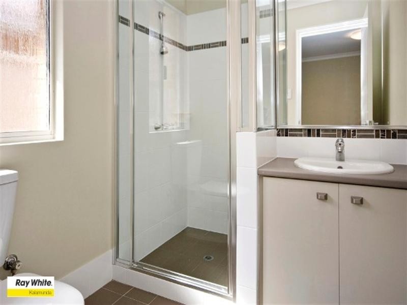 Unit 2, 14 Heath Road, Kalamunda WA 6076