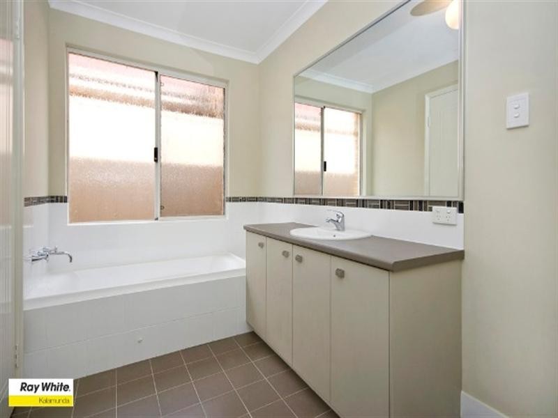 Unit 2, 14 Heath Road, Kalamunda WA 6076