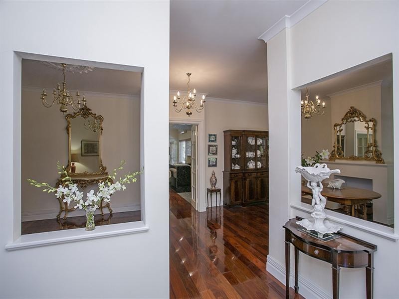 8 Taylor Road, Kalamunda WA 6076