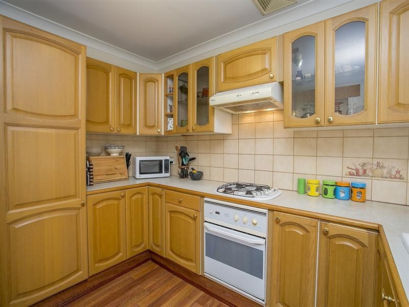 10 Currawong Crescent, Walliston WA 6076