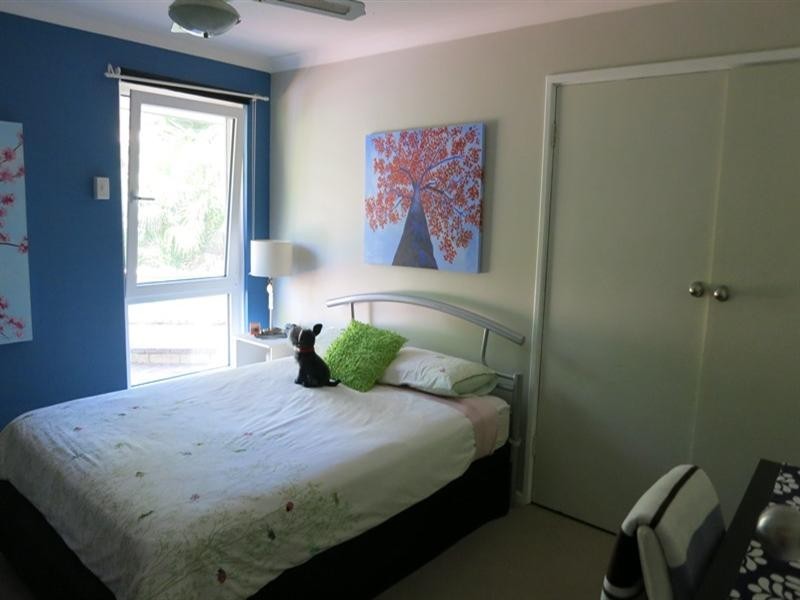 15 Shield Road, Lesmurdie WA 6076