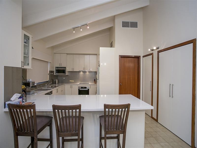 55 Nelson Crescent, Lesmurdie WA 6076