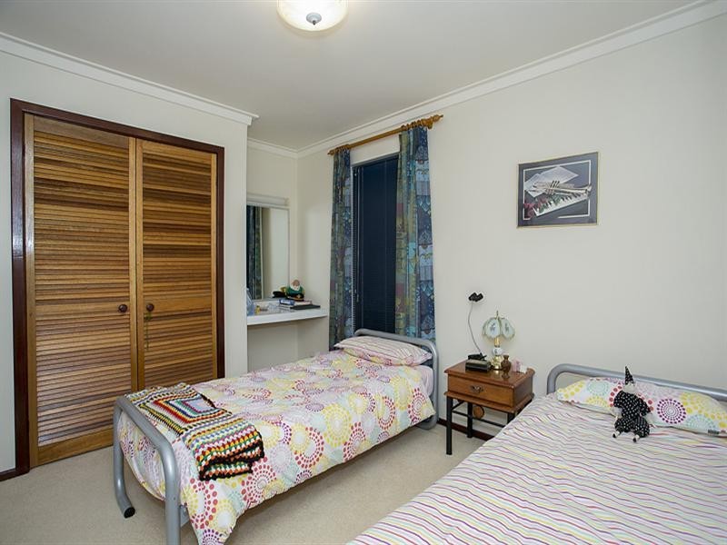 55 Nelson Crescent, Lesmurdie WA 6076