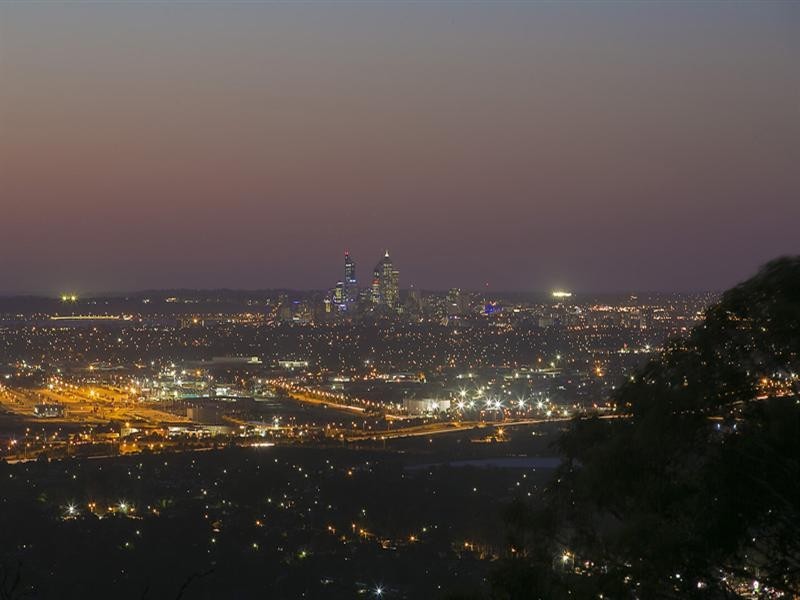 55 Nelson Crescent, Lesmurdie WA 6076