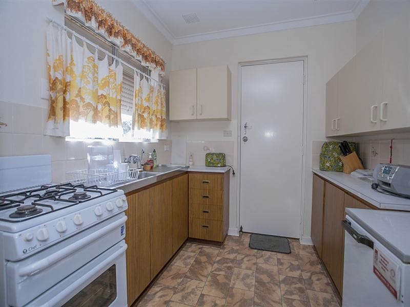 Unit 1/56 Williams Street, Kalamunda WA 6076