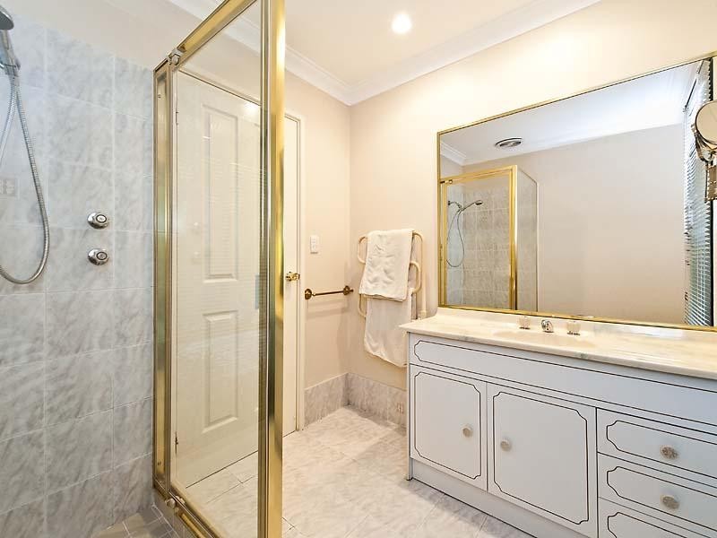 12 Orchid Drive, Roleystone WA 6111