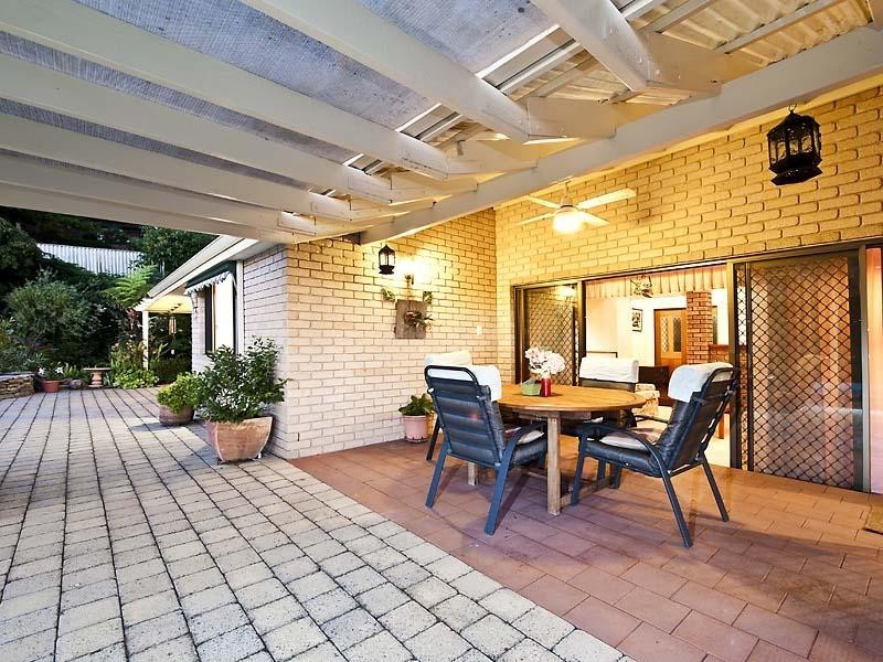 12 Orchid Drive, Roleystone WA 6111