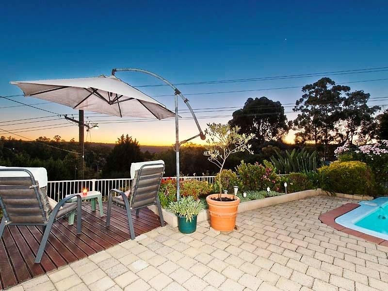 12 Orchid Drive, Roleystone WA 6111