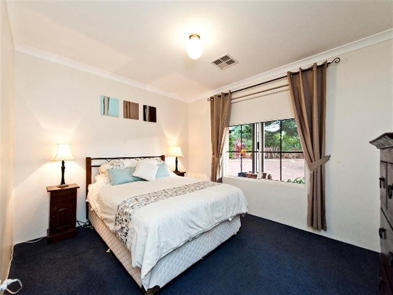 181 Pomeroy Road, Lesmurdie WA 6076